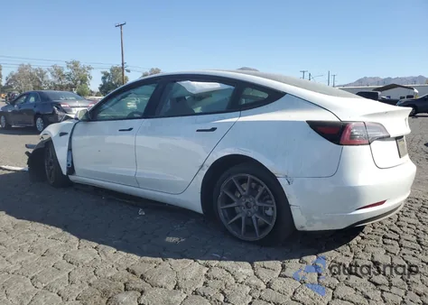 2023 Tesla Model 3 из США, поврежденный, VIN 5YJ3E1EA8PF545011